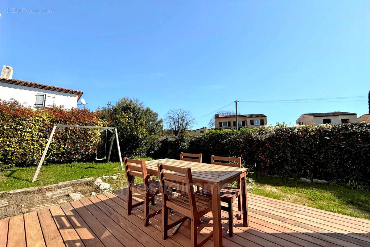Maison à LA COLLE-SUR-LOUP
