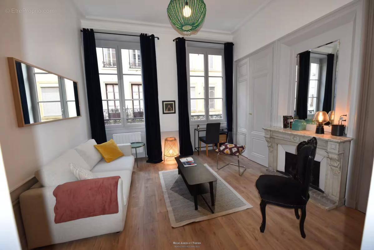 Appartement à LYON-6E