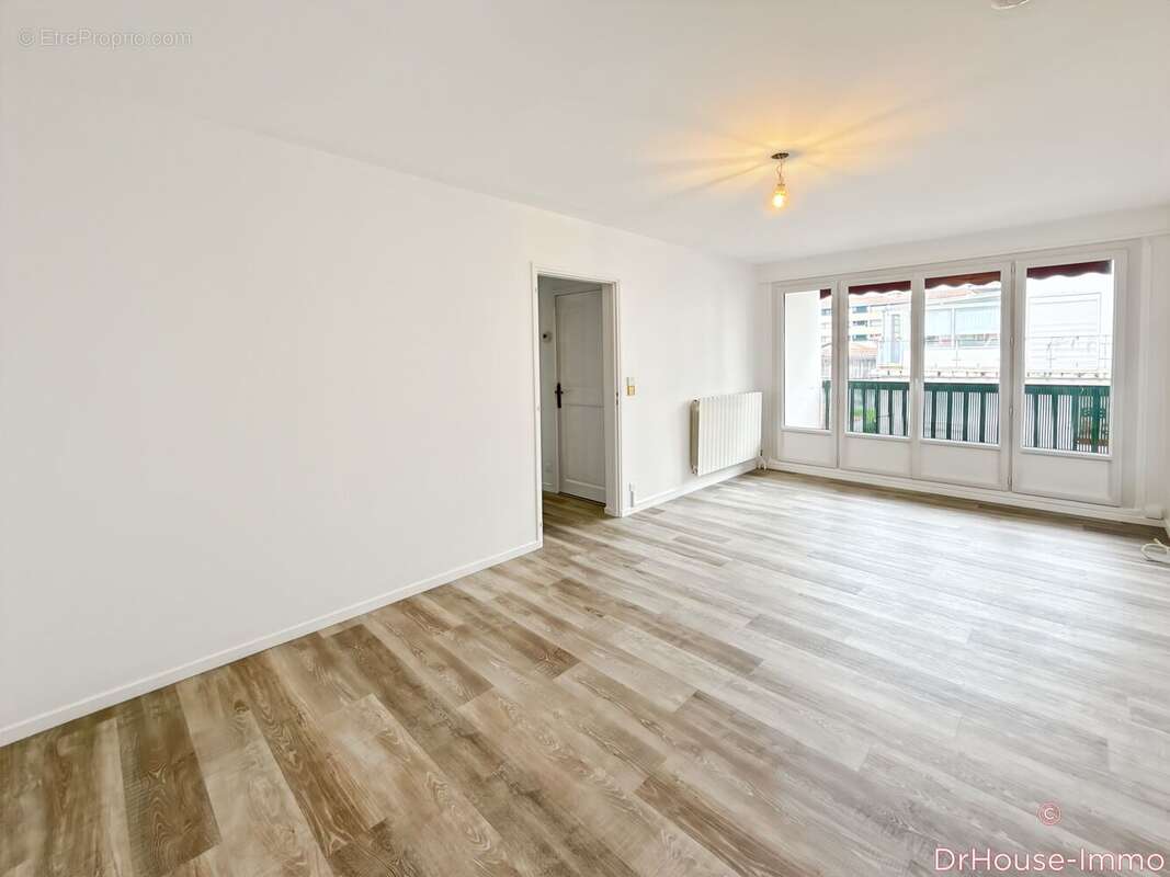 Appartement à SAINT-JEAN-DE-LUZ
