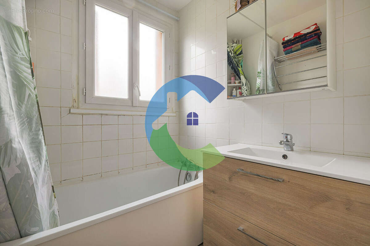 Appartement à EPINAY-SUR-ORGE