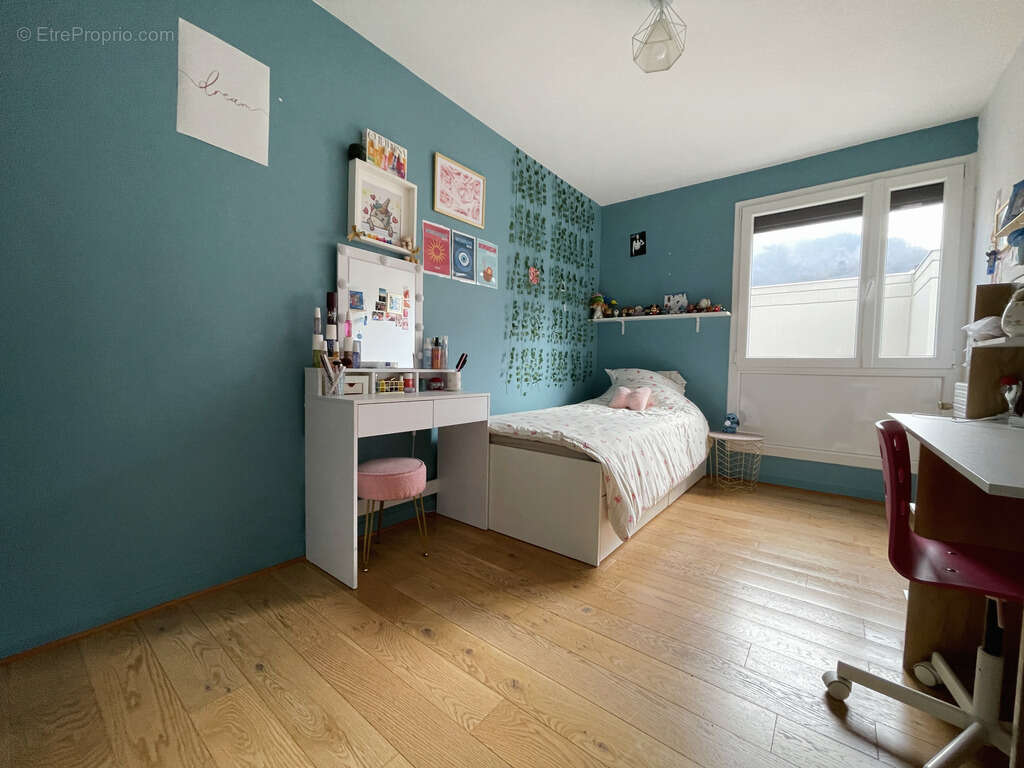 Appartement à VILLARD-BONNOT
