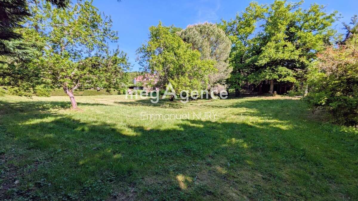 Bois de l’Étoile - Terrain de 1223m² - CES 8% - photo 2