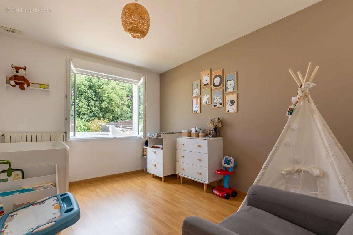 Maison de 5 pièces de 121 m² à Rezé - photo 9
