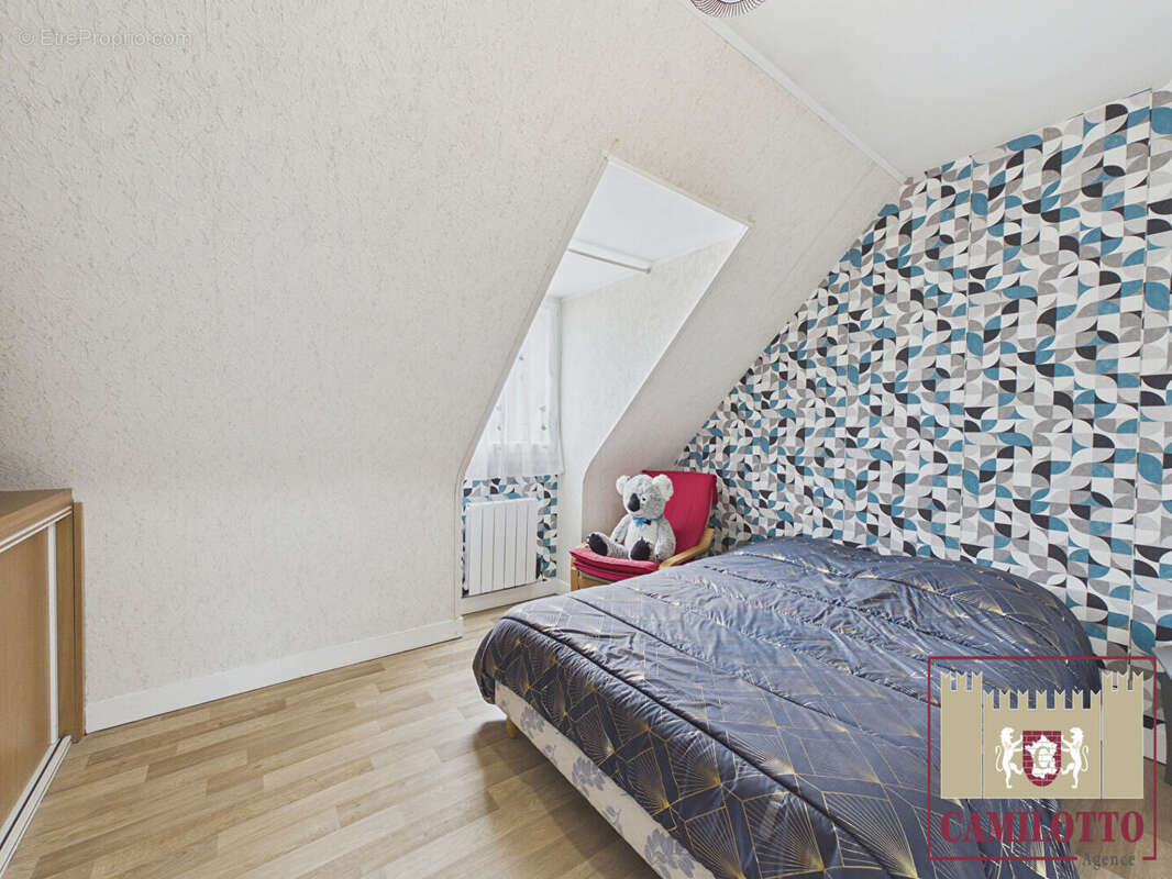 Maison Nogent Le Roi 5 pièces - photo 14