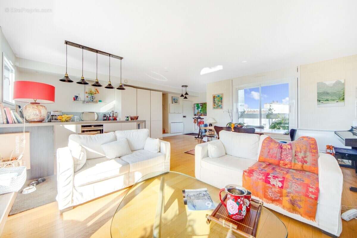 Appartement à PARIS-6E