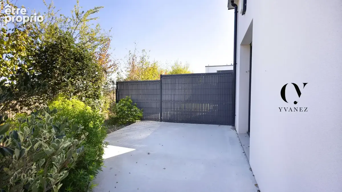Maison contemporaine de 117 m2 avec 4 chambres, garage et jardin - photo 18