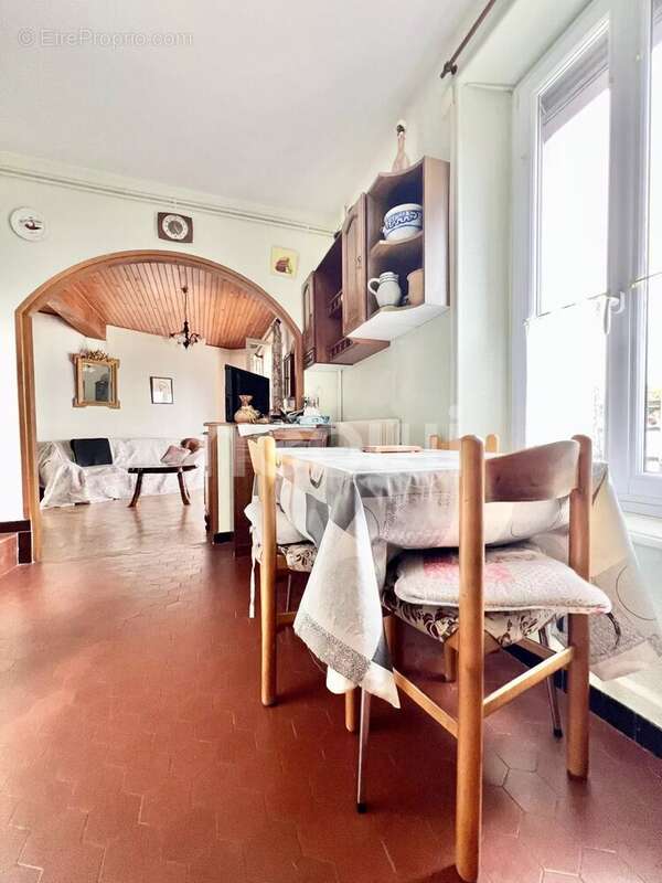 Maison à CHATEAUGAY