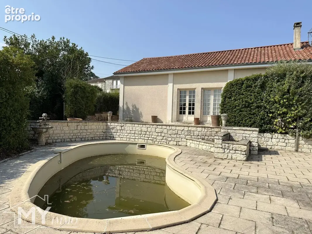 Maison à POMPORT