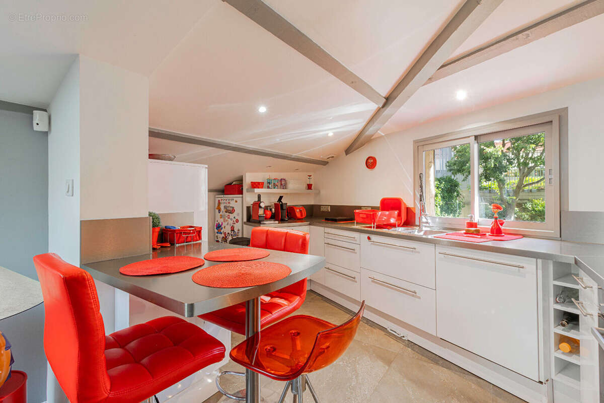 Maison à MARSEILLE-5E