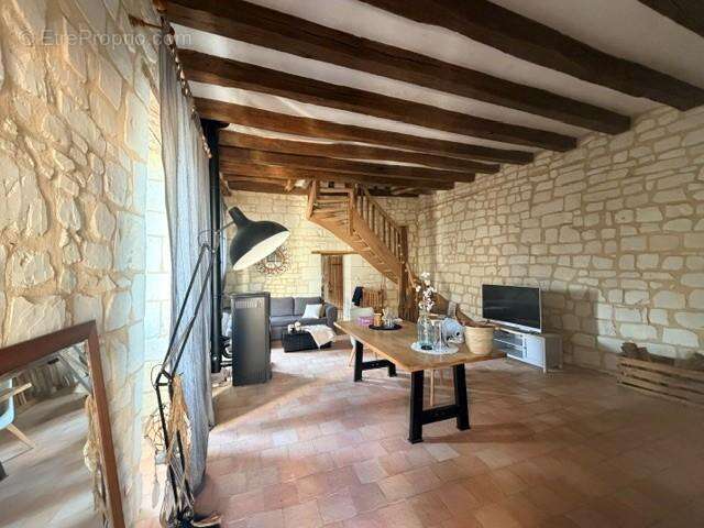 Maison 110 m² à Candes-Saint-Martin  - photo 5