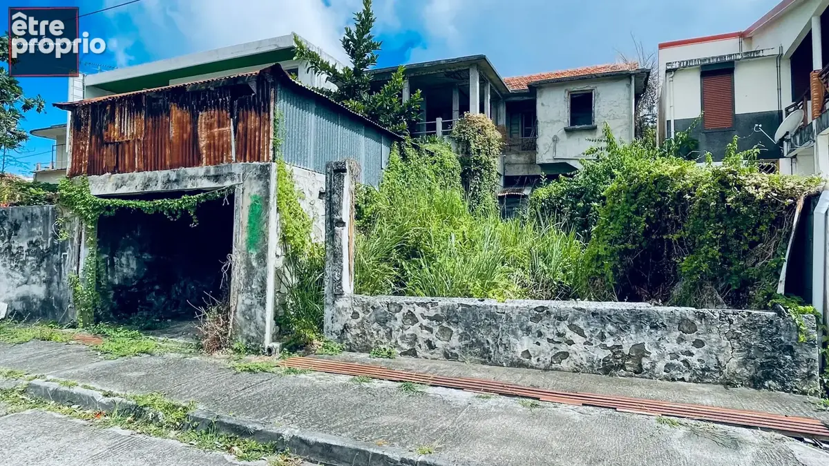 Maison de ville à rénover à vendre - Vauclin - photo 5