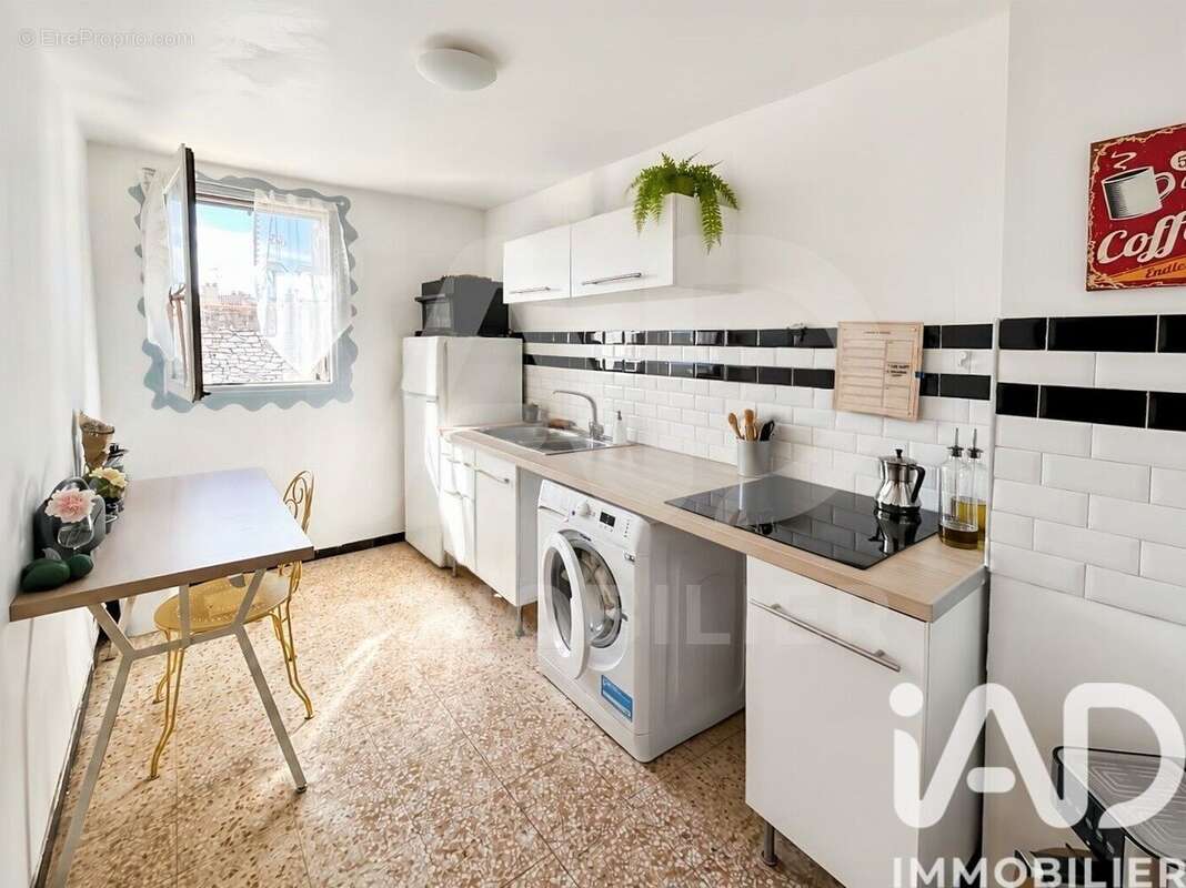 Photo 3 - Appartement à NIMES