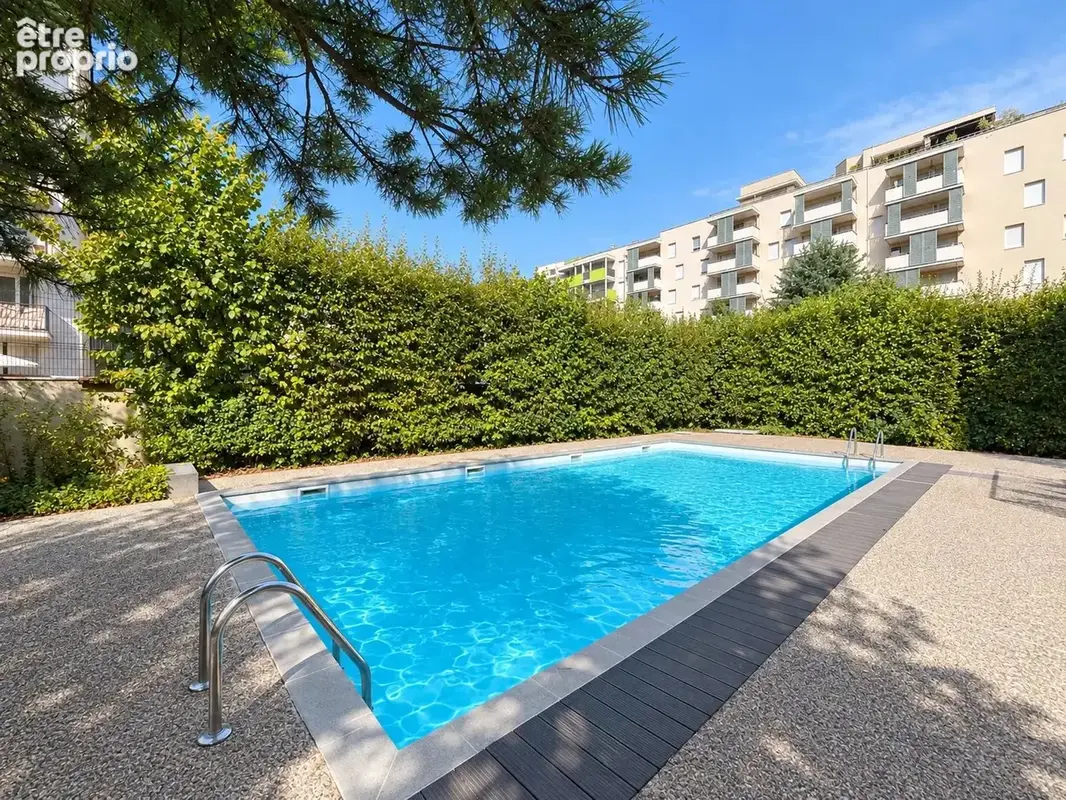 T3 64 m² avec terrasse, double garage et piscine – Villeurbanne - photo 7