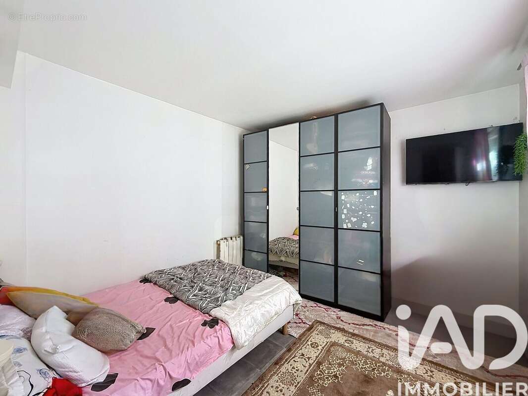 Photo 5 - Appartement à VILLETANEUSE