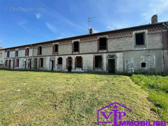 Maison à SAINT-ETIENNE-DU-ROUVRAY