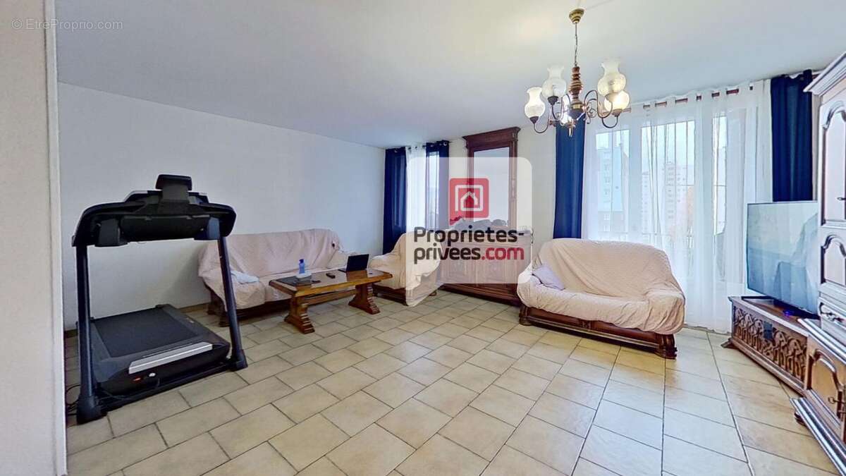 Appartement à SASSENAGE
