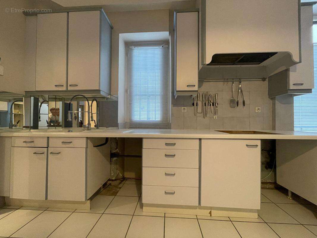 Appartement à LYON-6E