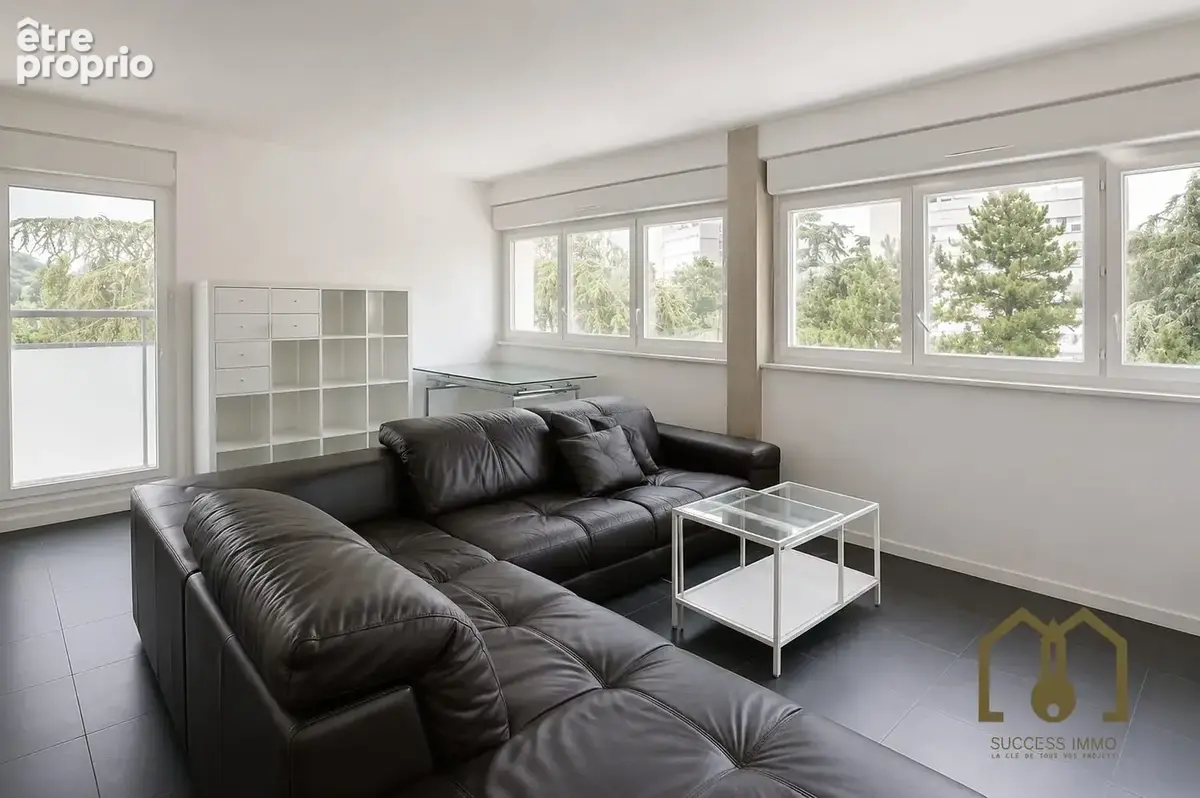 Appartement à LYON-9E