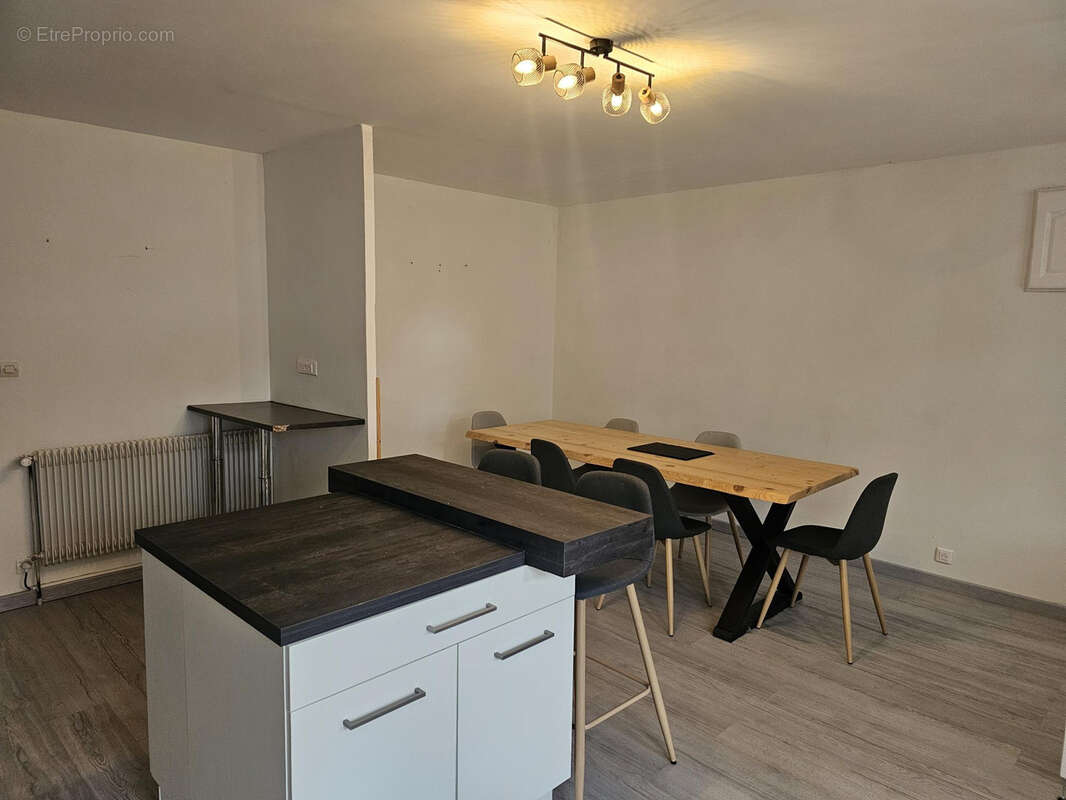 Maison à BAUME-LES-DAMES