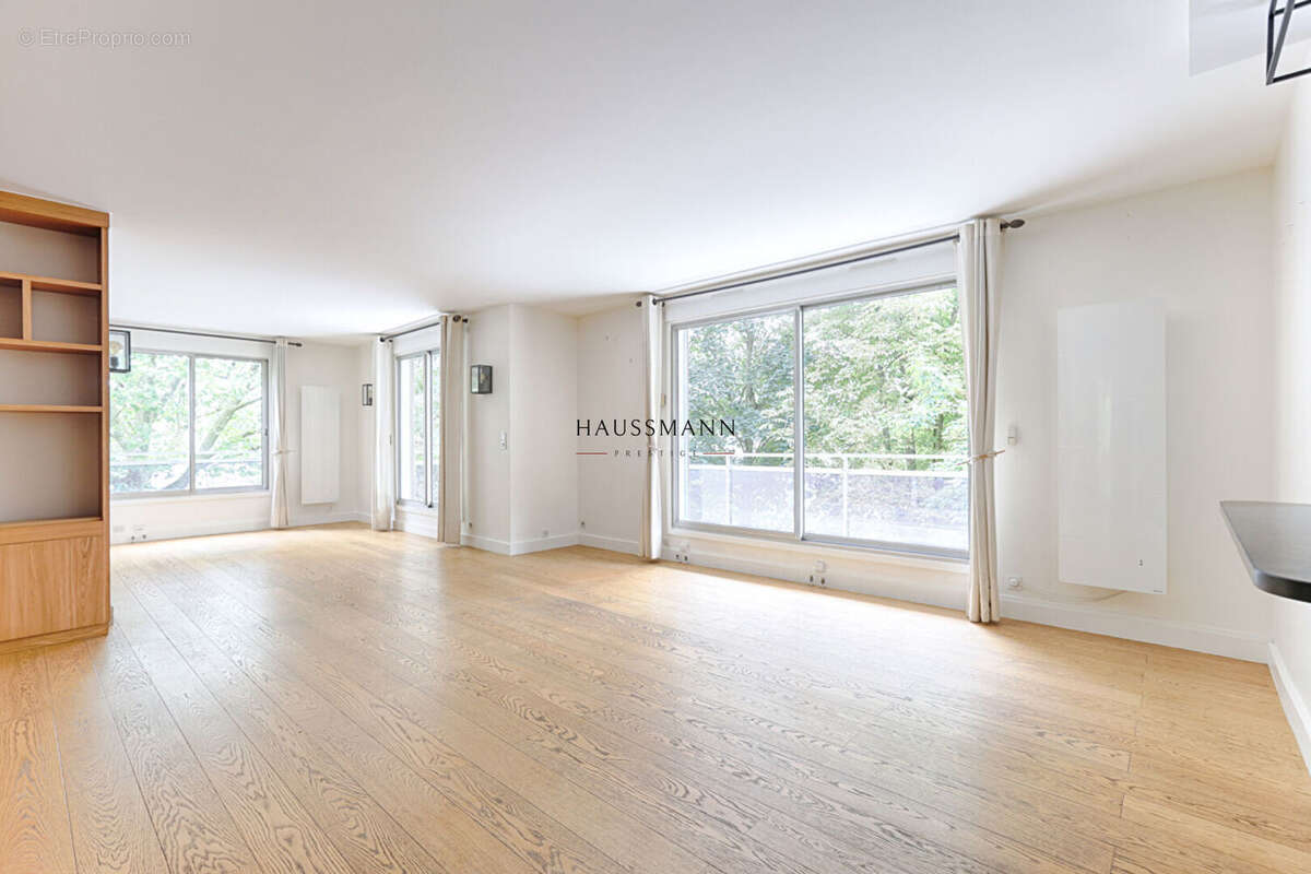 Appartement 95 m² à Le Raincy  - photo 3