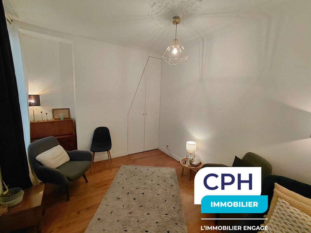 Appartement à PARIS-9E