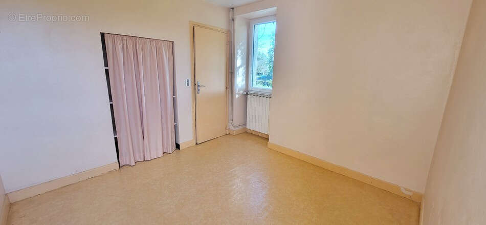 Maison à CANIAC-DU-CAUSSE