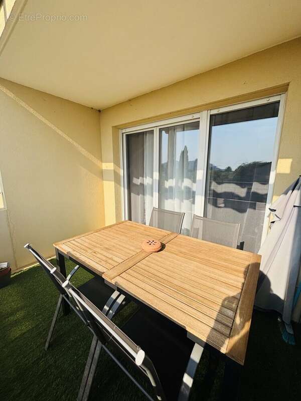 Appartement à LE MUY