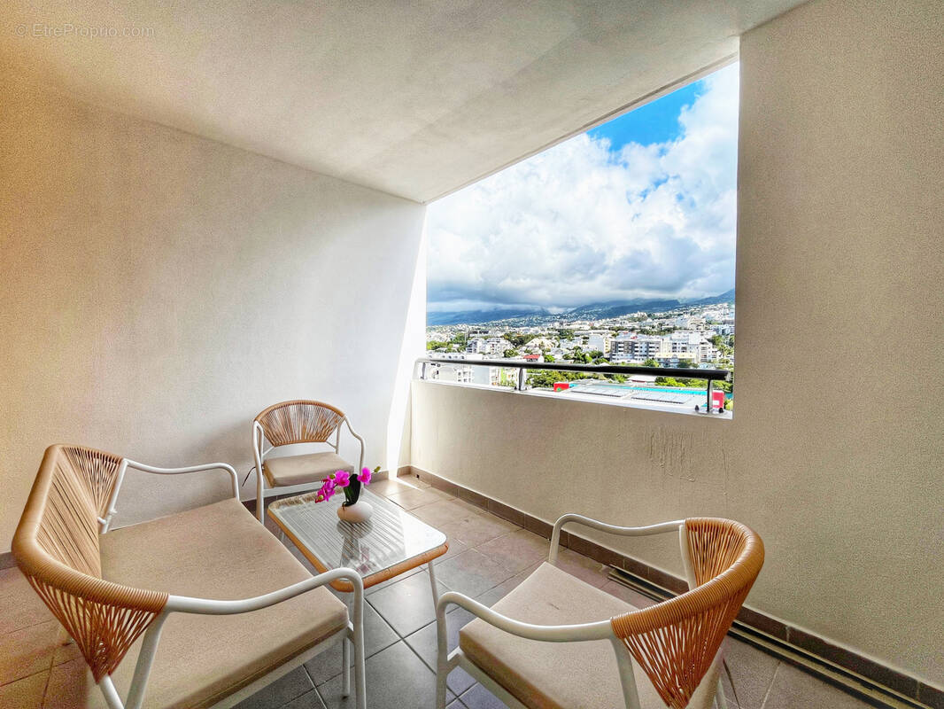 Appartement à SAINT-DENIS