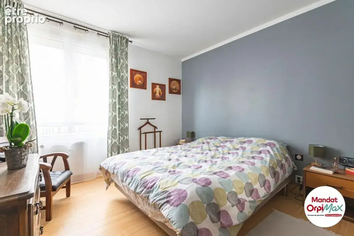 Appartement T5 avec stationnement - photo 3