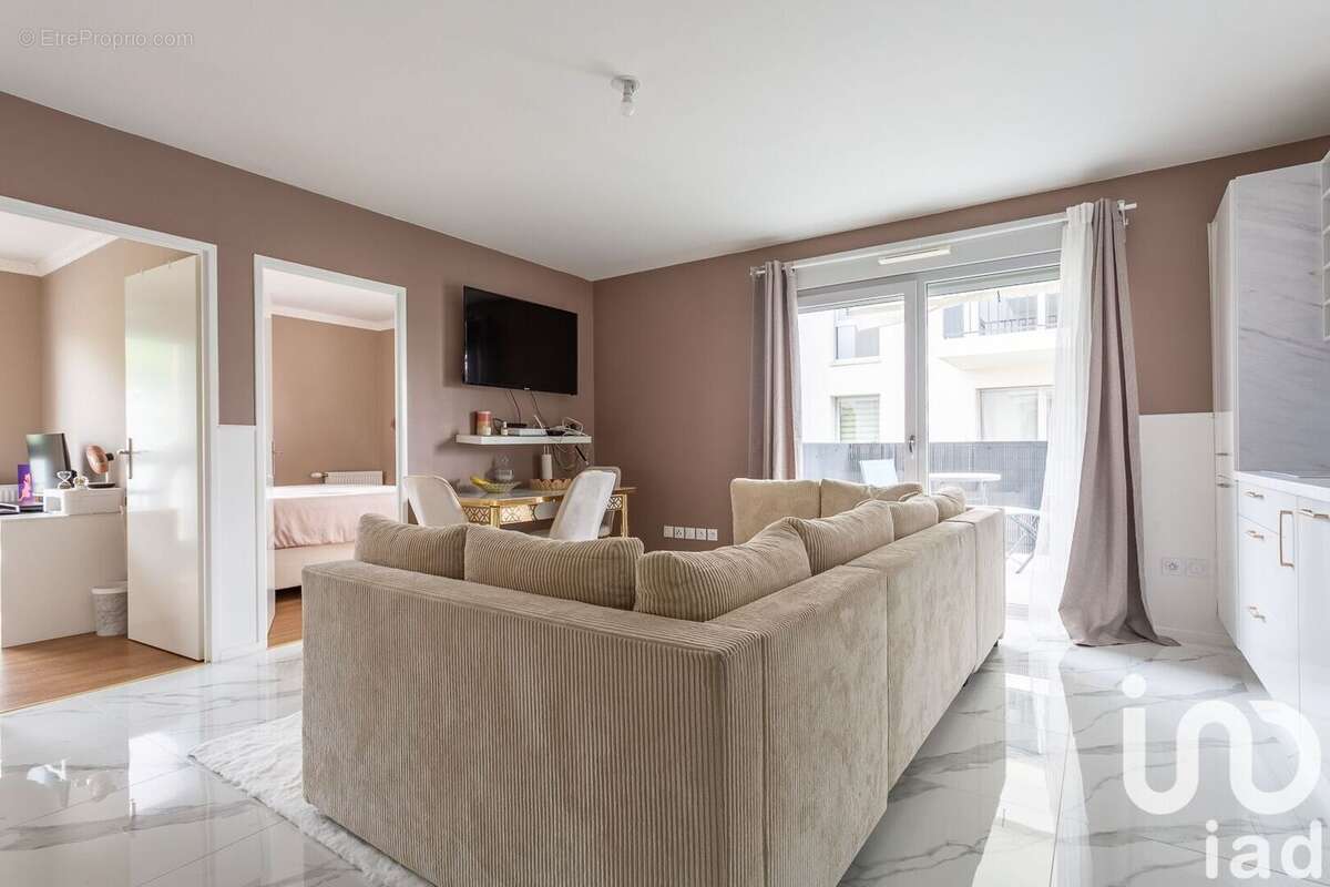 Photo 4 - Appartement à LIEUSAINT