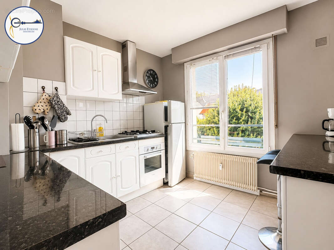 Appartement Epinal 2 pièces 50m2 + garage - photo 4