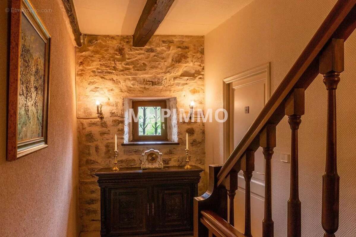 Maison à LES CABANNES