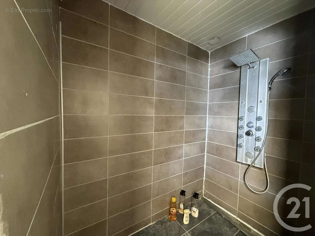 Maison 84 m² à Castel-Sarrazin  - photo 7
