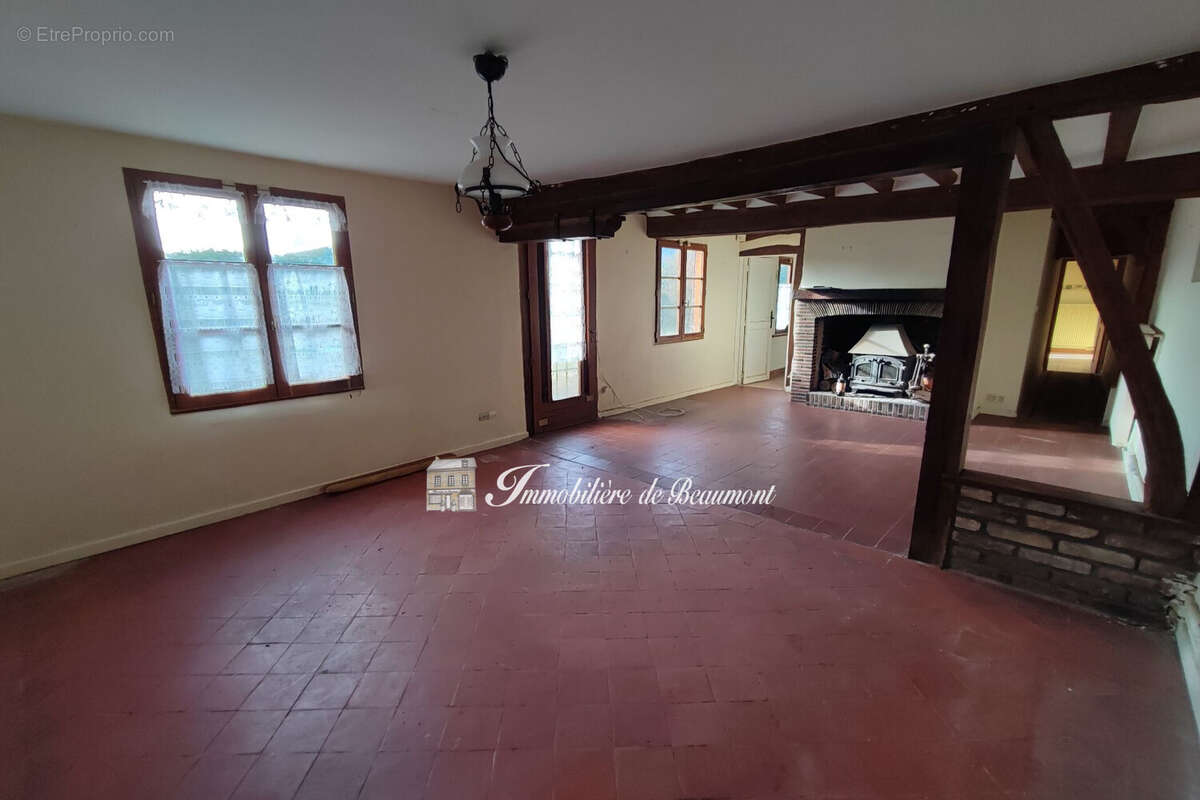 Maison 78 m² à Beaumont-Le-Roger  - photo 6