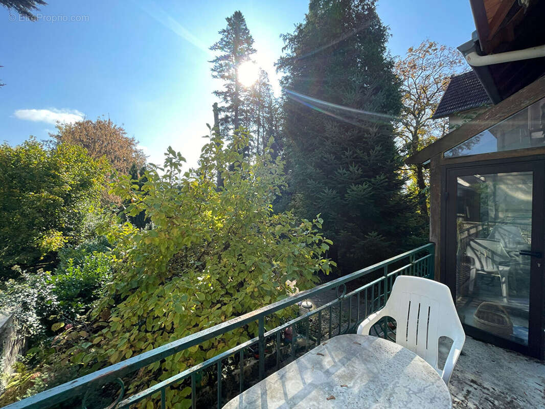 Maison à LONS-LE-SAUNIER