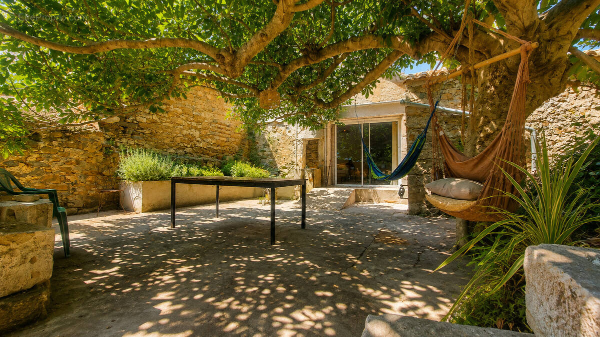 Maison à LEZIGNAN-CORBIERES
