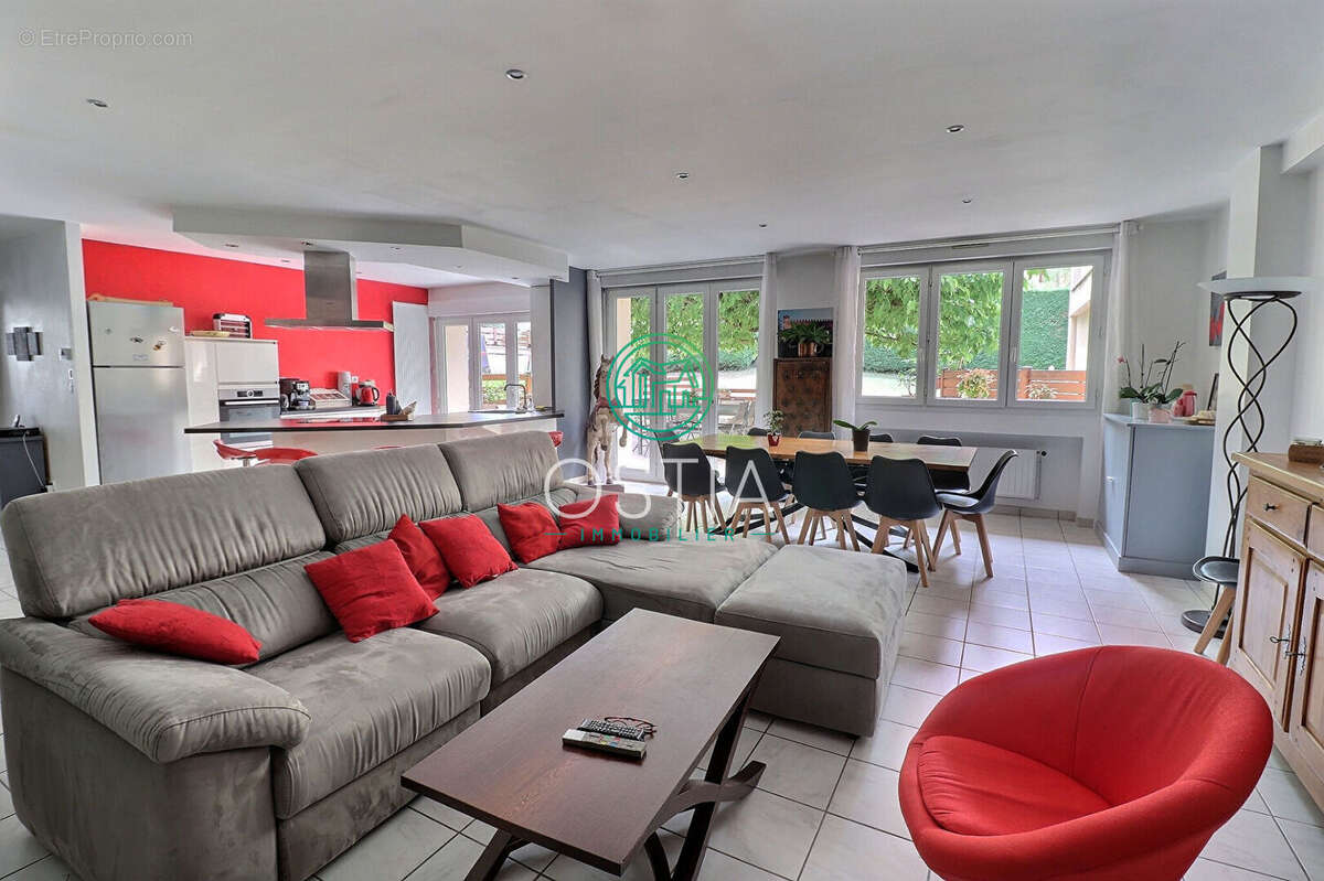 Appartement St Paul En Jarez 5 pièce(s) 112 m2 - photo 5