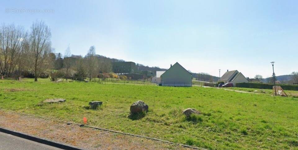 Terrain à ORBEC