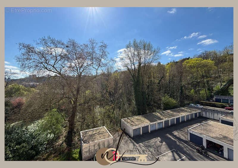 Appartement à LYON-9E