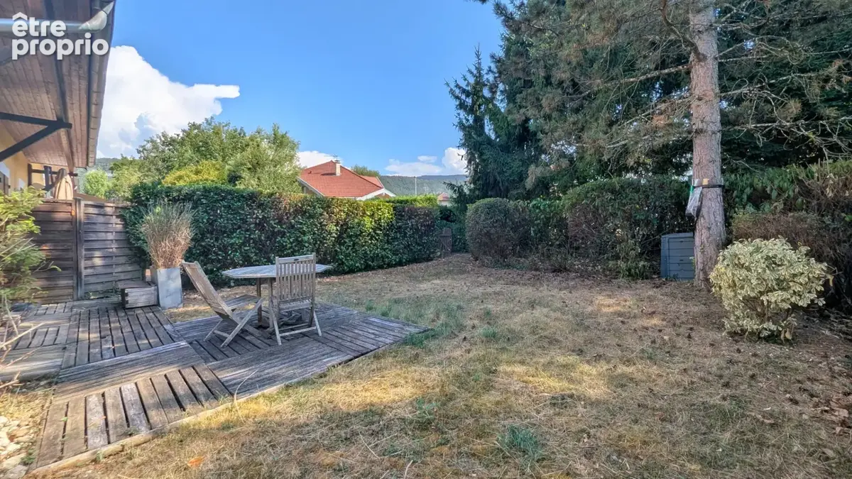 Appartement à QUINTAL