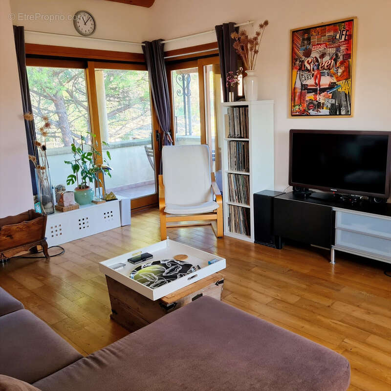 Maison à BOISSET-ET-GAUJAC