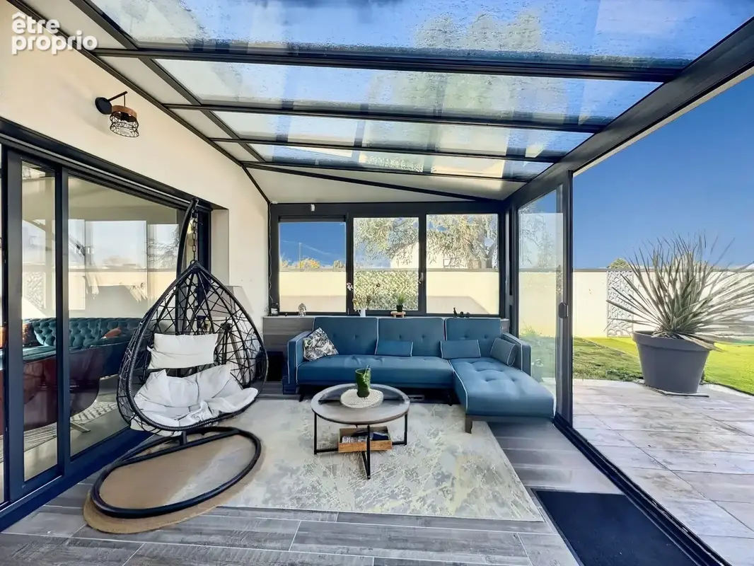 Maison d’architecte contemporaine connectée BBC 188 m² avec prestations d'exception sur parcelle de 750 m² avec piscine - photo 3