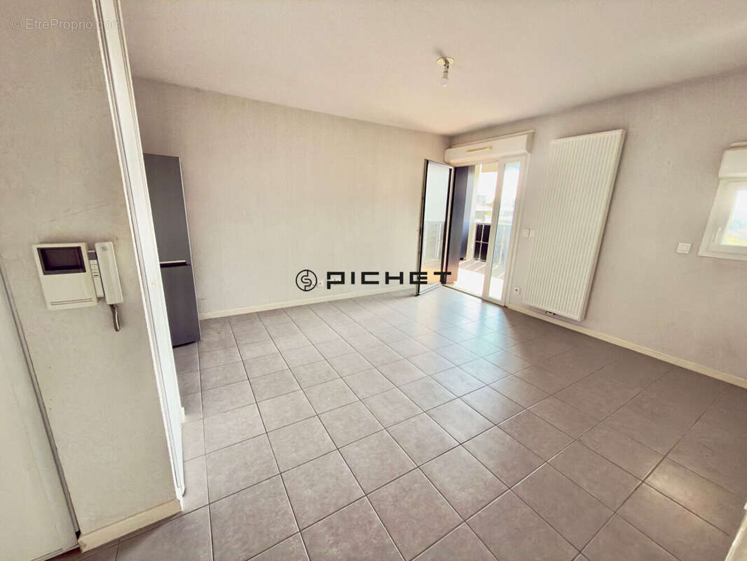 Appartement à BEGLES