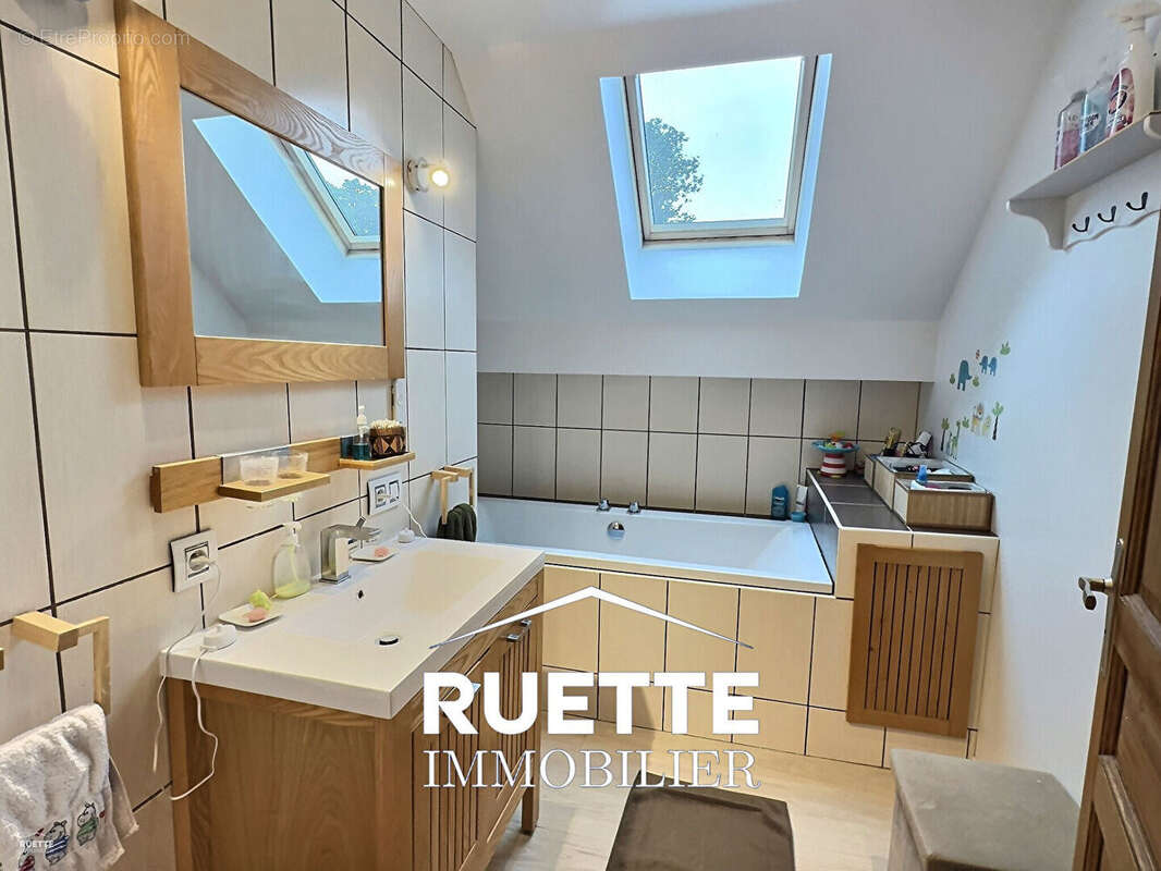Maison à PIERREFITTE-EN-AUGE