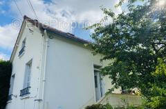 Maison à VILLIERS-SAINT-FREDERIC