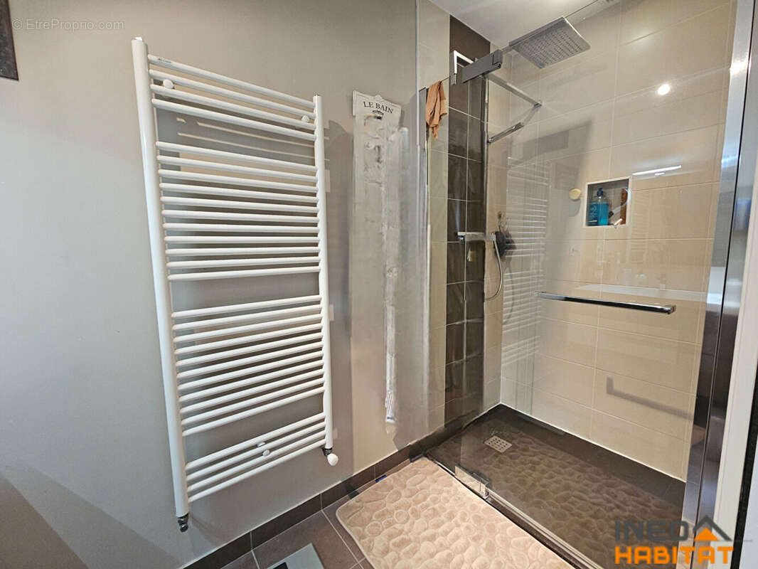 Maison à LA MEZIERE