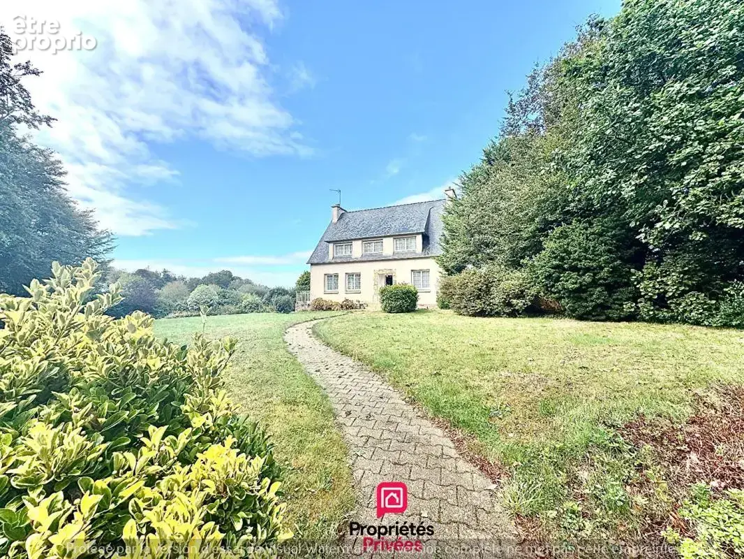 Maison à LE FOLGOET