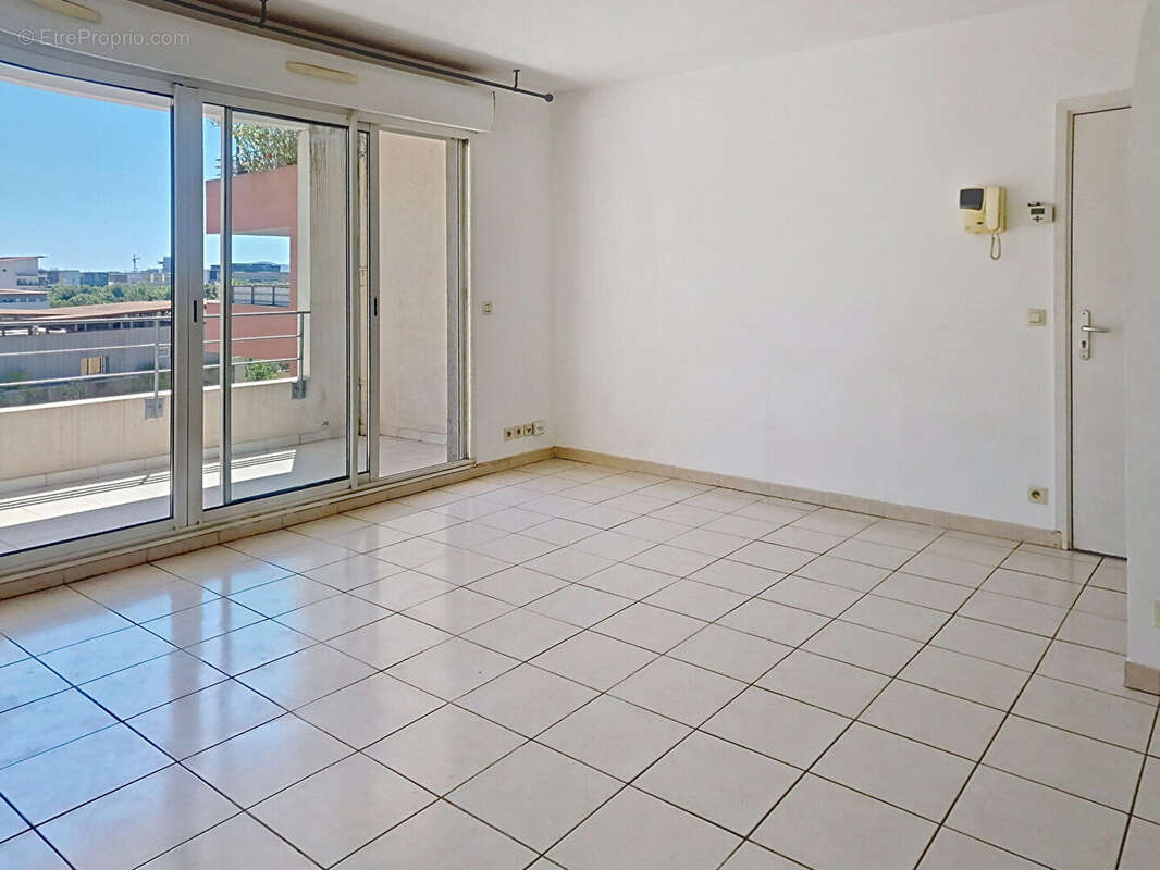 A vendre appartement t2 terrasse garage montpellier la lironde - photo 4