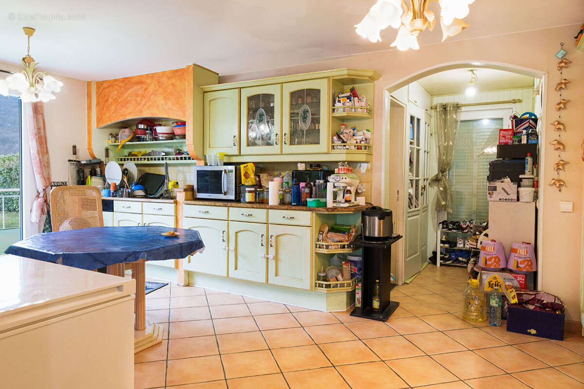 Maison à VETRAZ-MONTHOUX