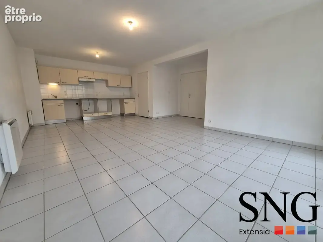 Appartement 3 pièces 75 m² à vendre à Yvetot (76190) - photo 2